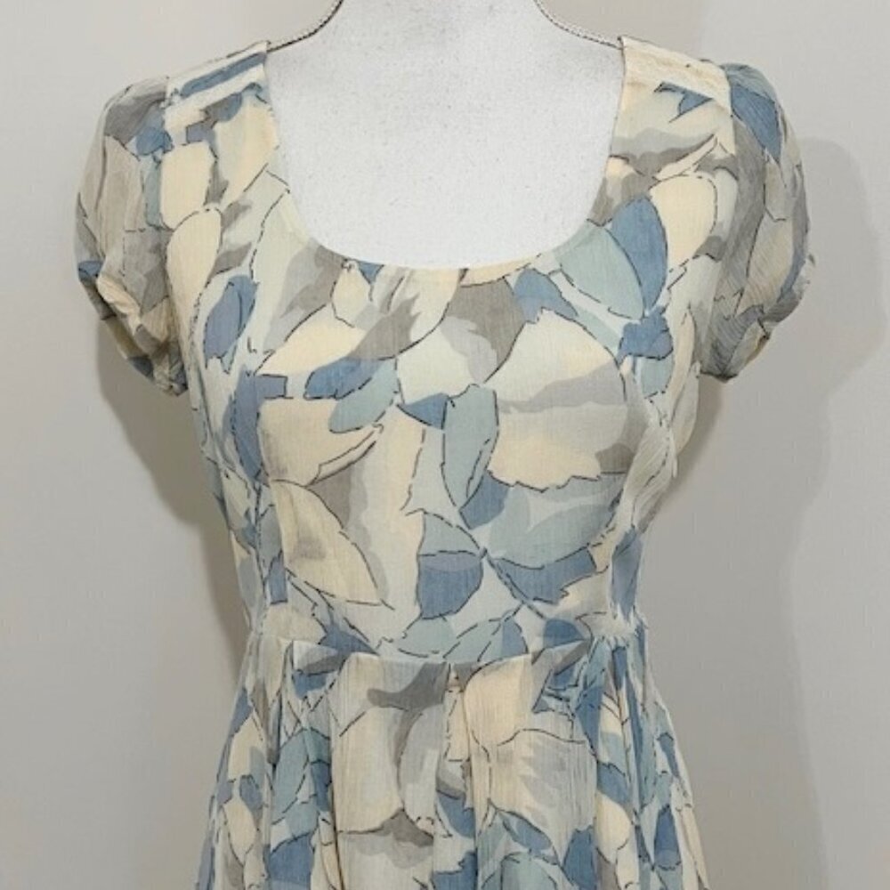 Anthropologie Moulinette Soeurs Montserrat Dress Silk Blend Muted Floral Size 2 - Picture 2 of 7